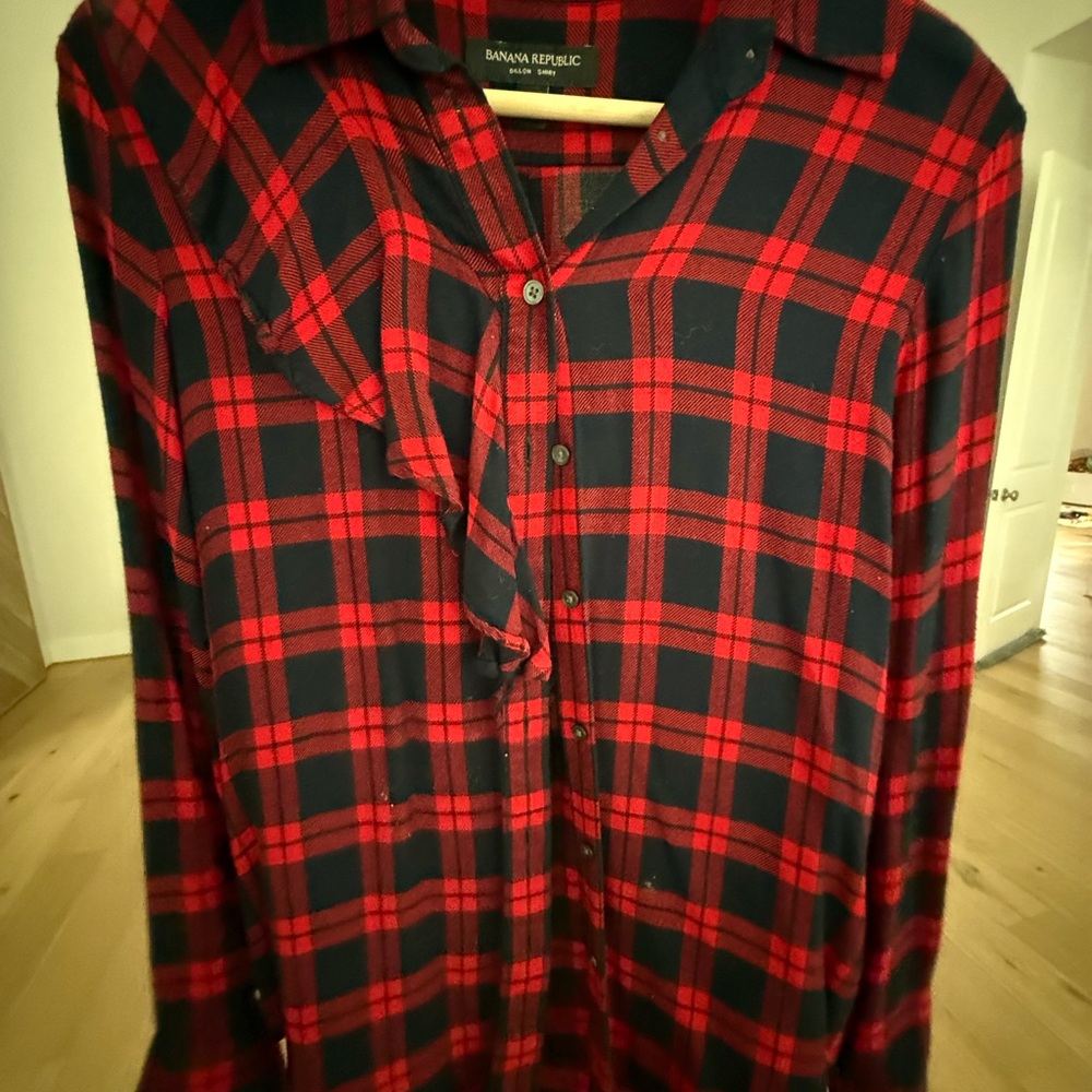 Banana Republic Red and Black Casual Button Down Shirt